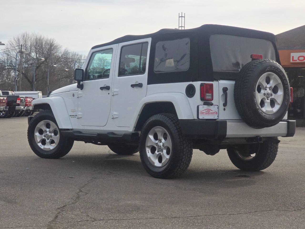 Used 2014 Jeep Wrangler Unlimited Sahara w/ Connectivity Group image 7
