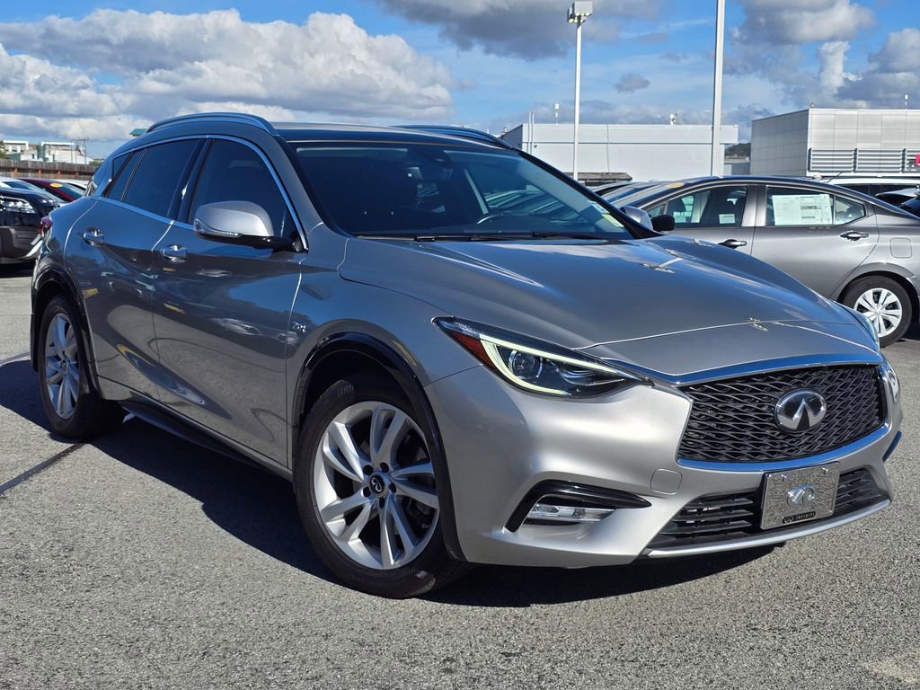 Used 2018 INFINITI QX30 w/ Cargo Package