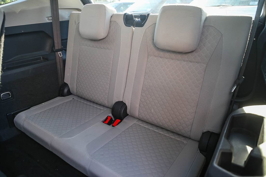 Used 2019 Volkswagen Tiguan S w/ Driver Assistance Package FWD image 31