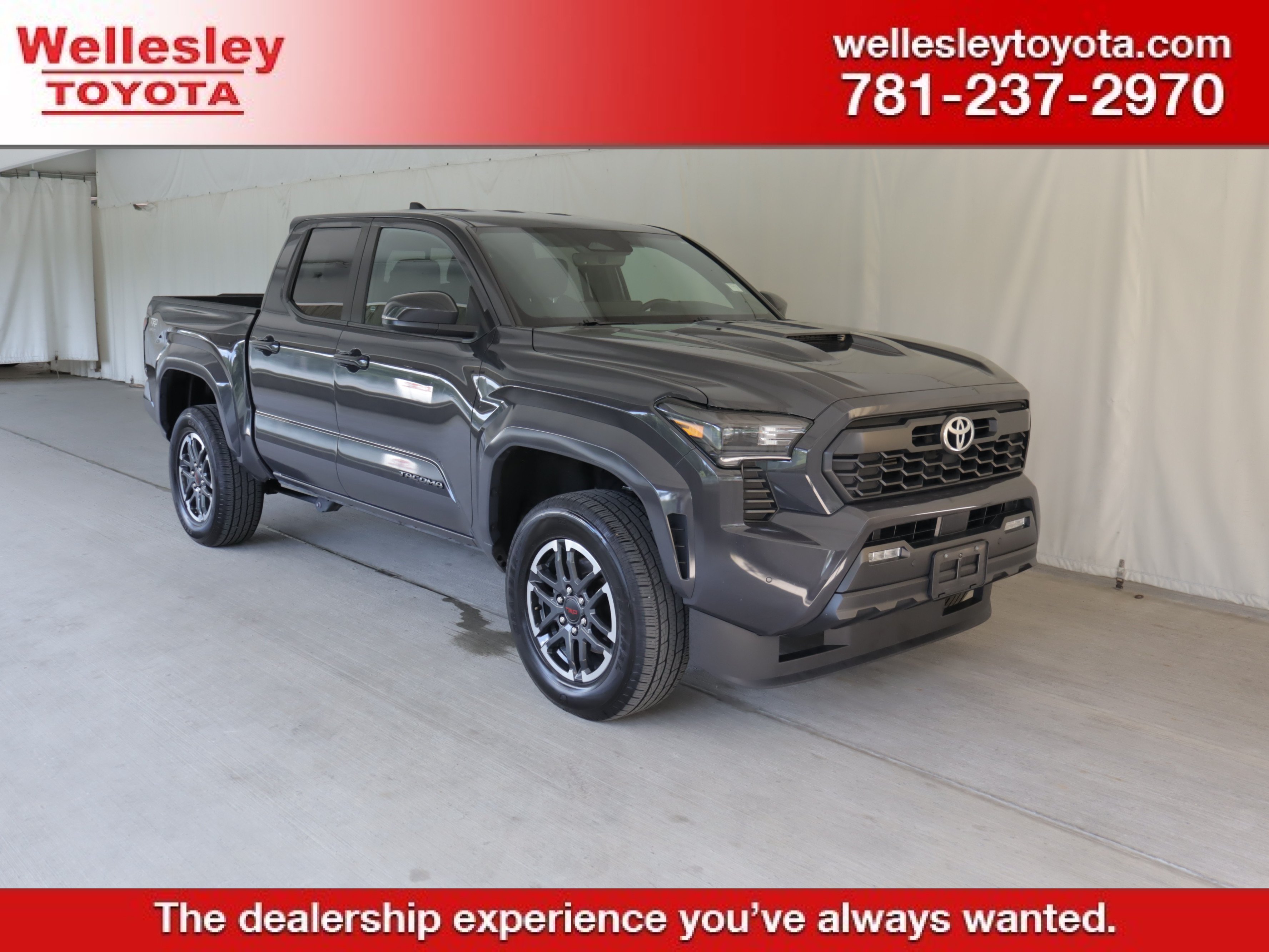 Used 2024 Toyota Tacoma TRD Sport w/ TRD Sport Upgrade Package