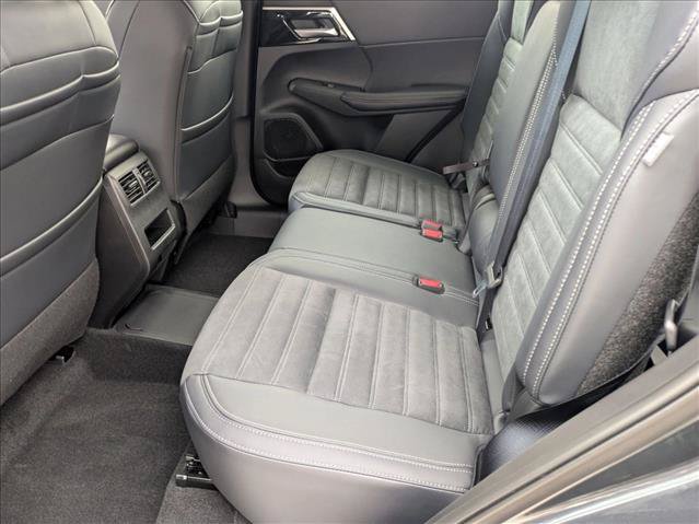 New 2026 Nissan Rogue SL AWD/4WD image 14