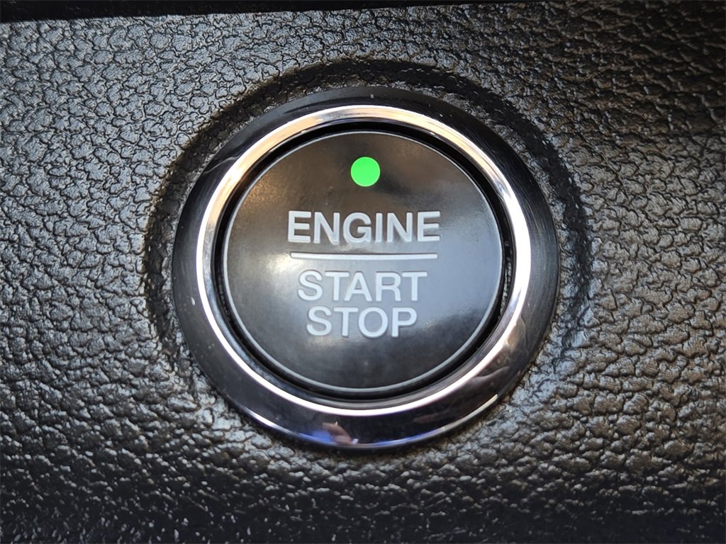 Used 2021 Ford Expedition Platinum image 23