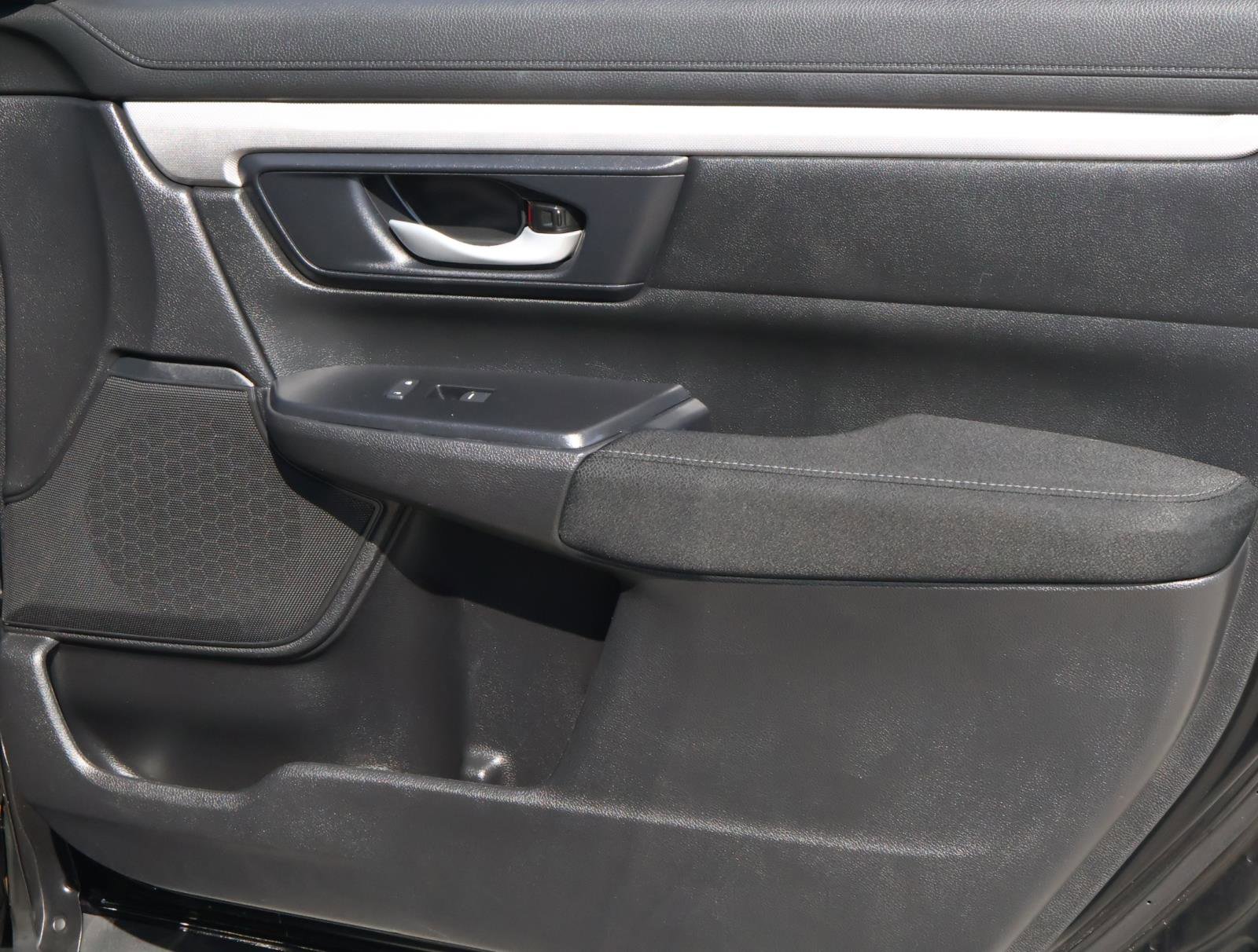 Used 2021 Honda CR-V Special Edition image 16