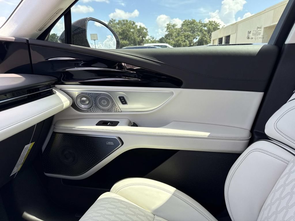 New 2026 Lincoln Nautilus Black Label AWD/4WD image 22
