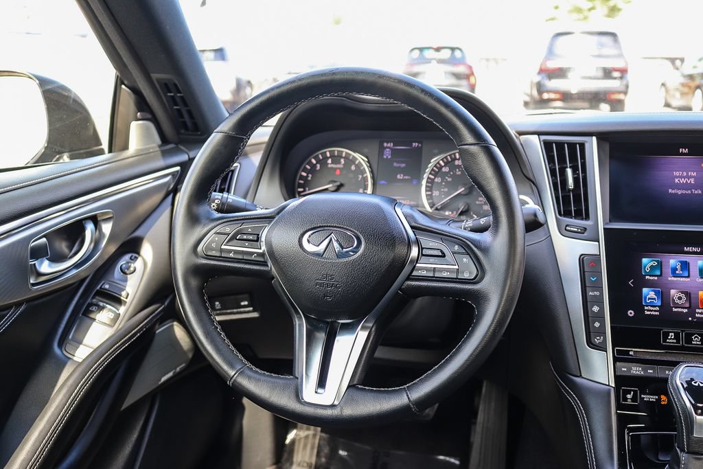 Certified 2021 INFINITI Q60 3.0t Luxe w/ Cargo Package RWD image 16