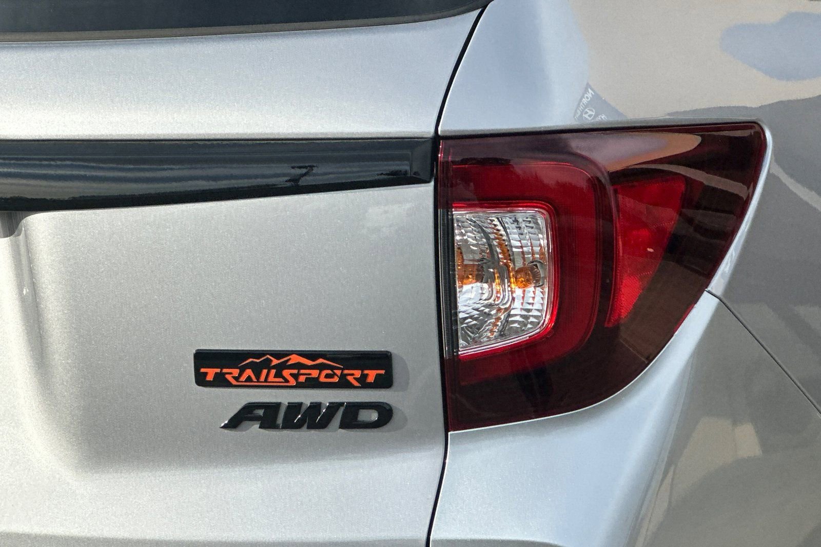 Used 2024 Honda Passport TrailSport image 33