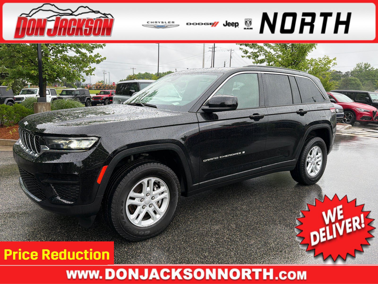 Used 2024 Jeep Grand Cherokee Laredo w/ Luxury Tech Group I AWD/4WD image 1
