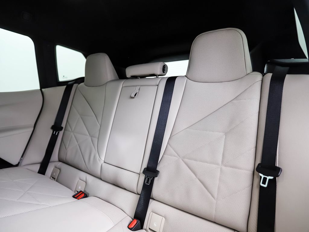 New 2026 BMW iX xDrive45 w/ Premium Package image 23