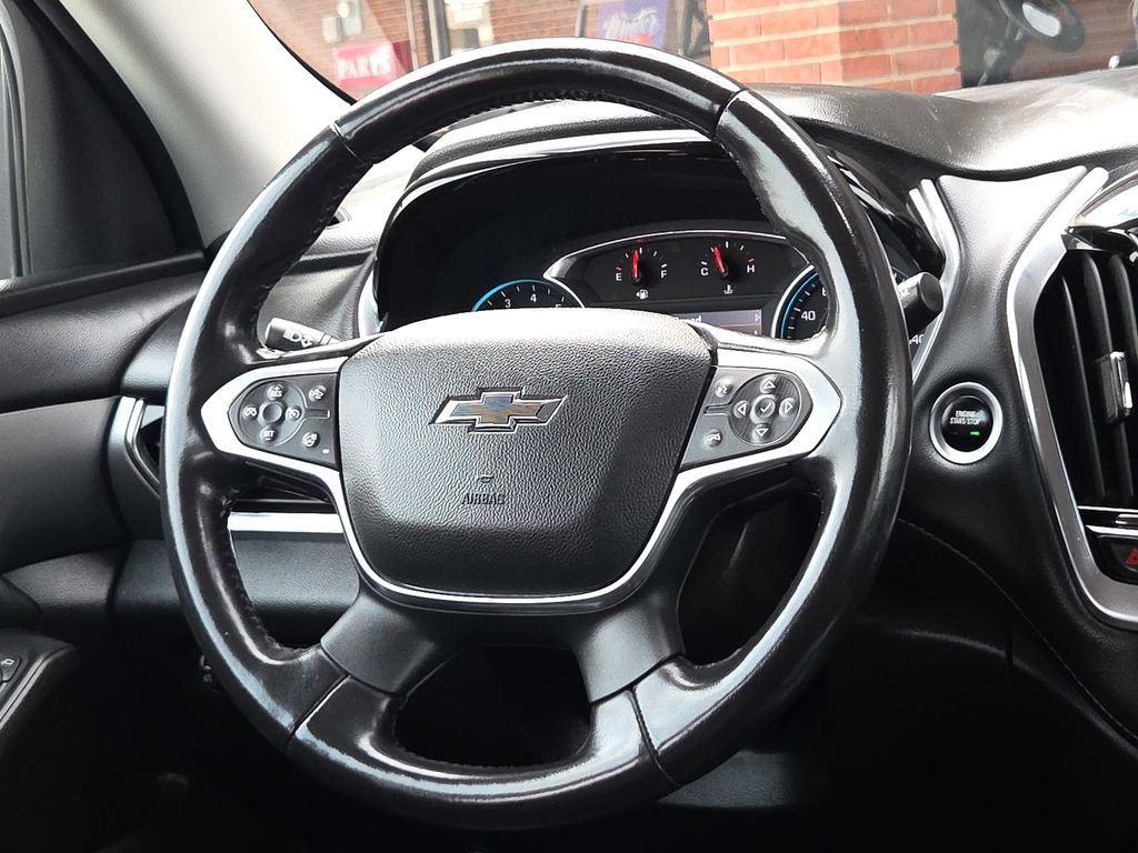Used 2021 Chevrolet Traverse RS image 14