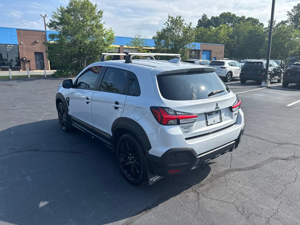 Used 2024 Mitsubishi Outlander Sport SE AWD/4WD image 5