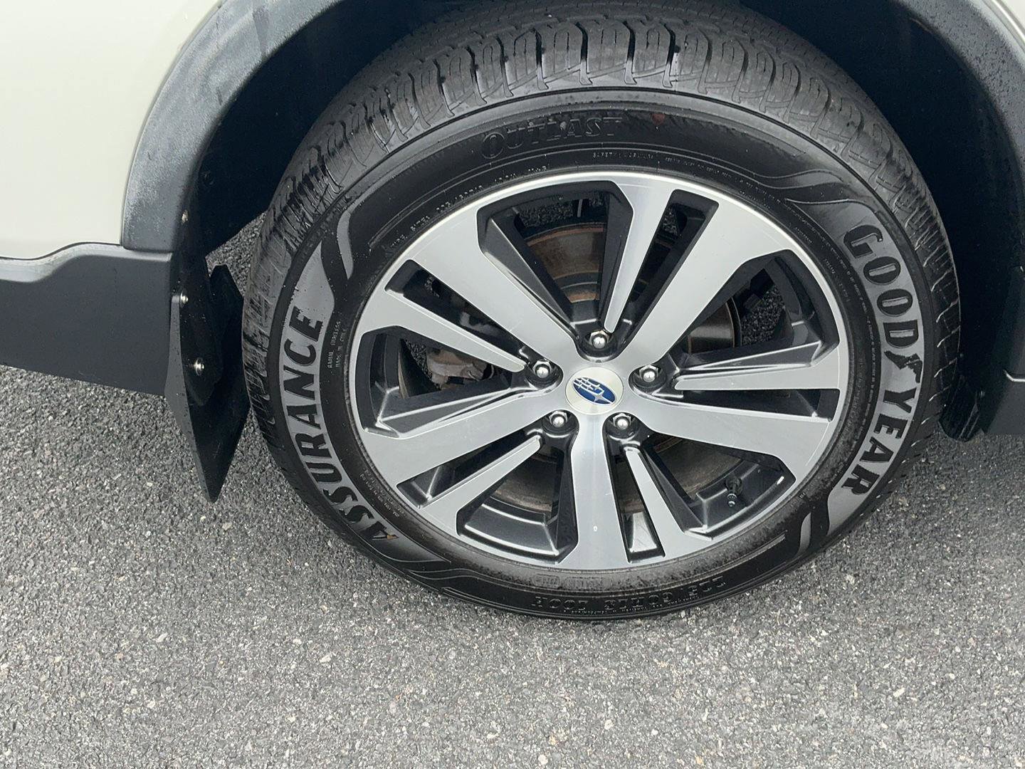 Used 2019 Subaru Outback 2.5i Limited AWD/4WD image 5