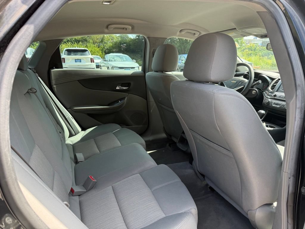 Used 2015 Chevrolet Impala LS FWD image 14