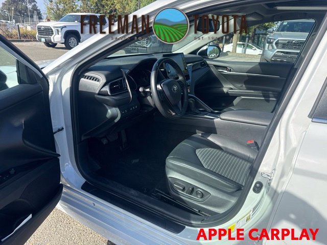 Used 2024 Toyota Camry SE w/ Cold Weather Package FWD image 7