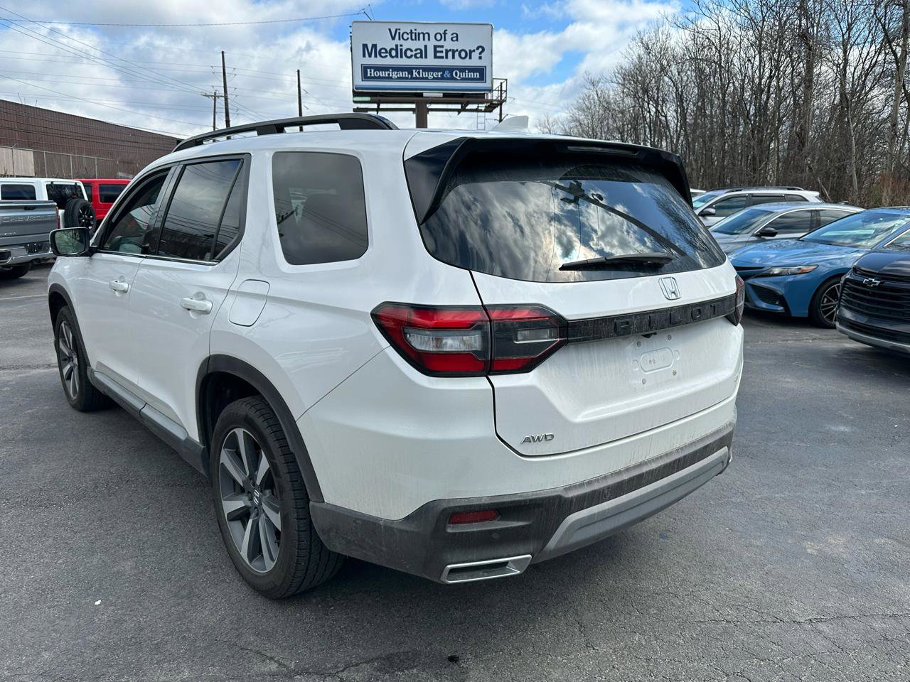 Used 2025 Honda Pilot Elite image 6