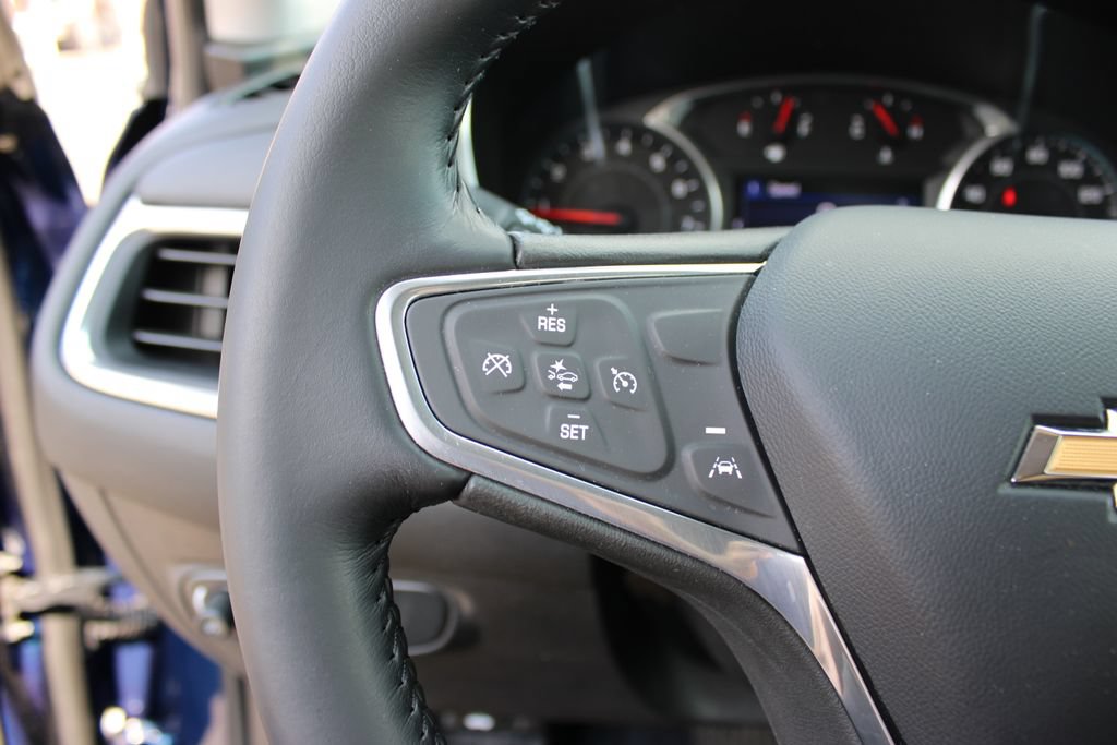 Used 2022 Chevrolet Equinox LT AWD/4WD image 13