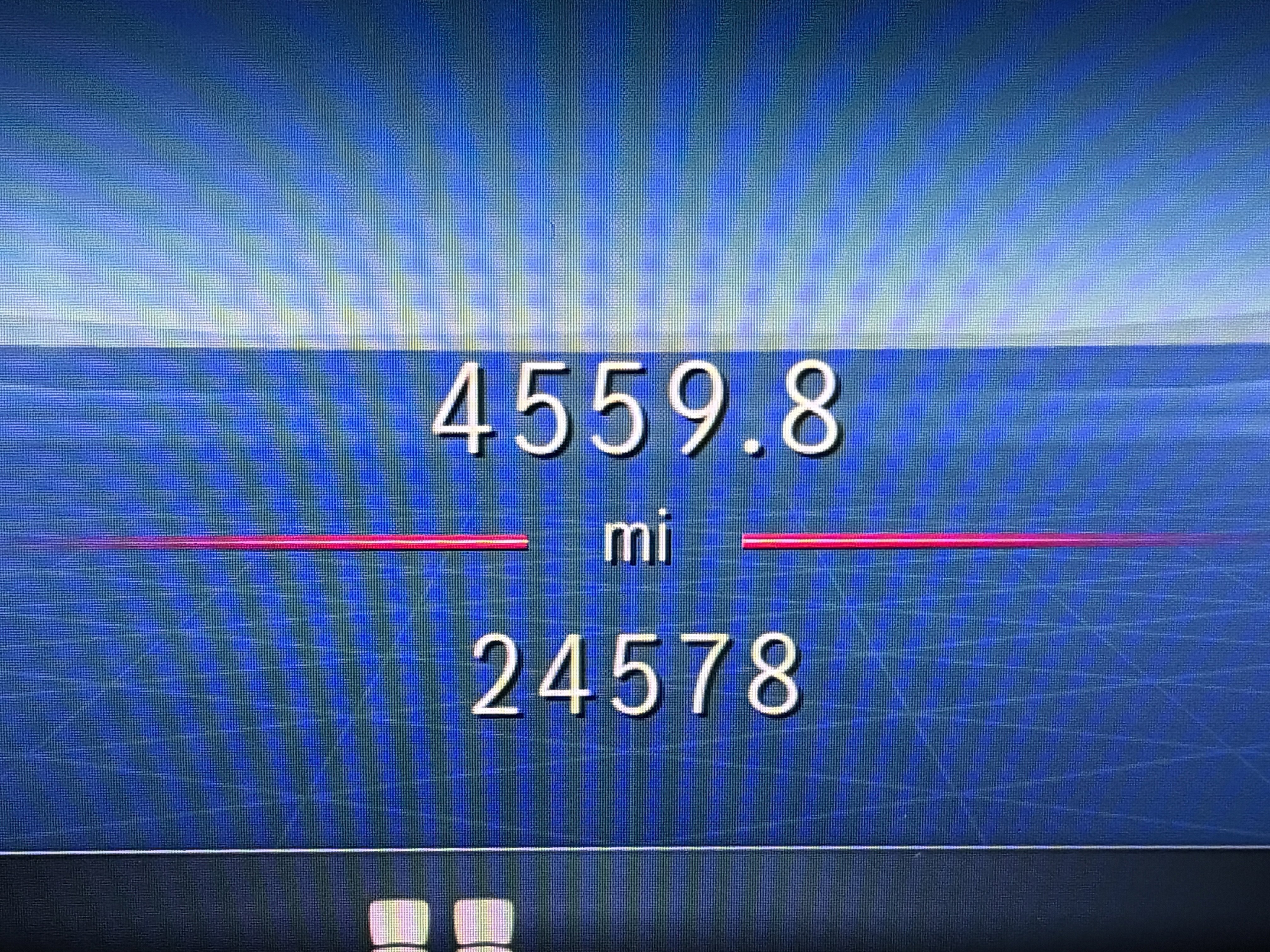 Used 2024 Mercedes-Benz GLS 580 4MATIC image 5