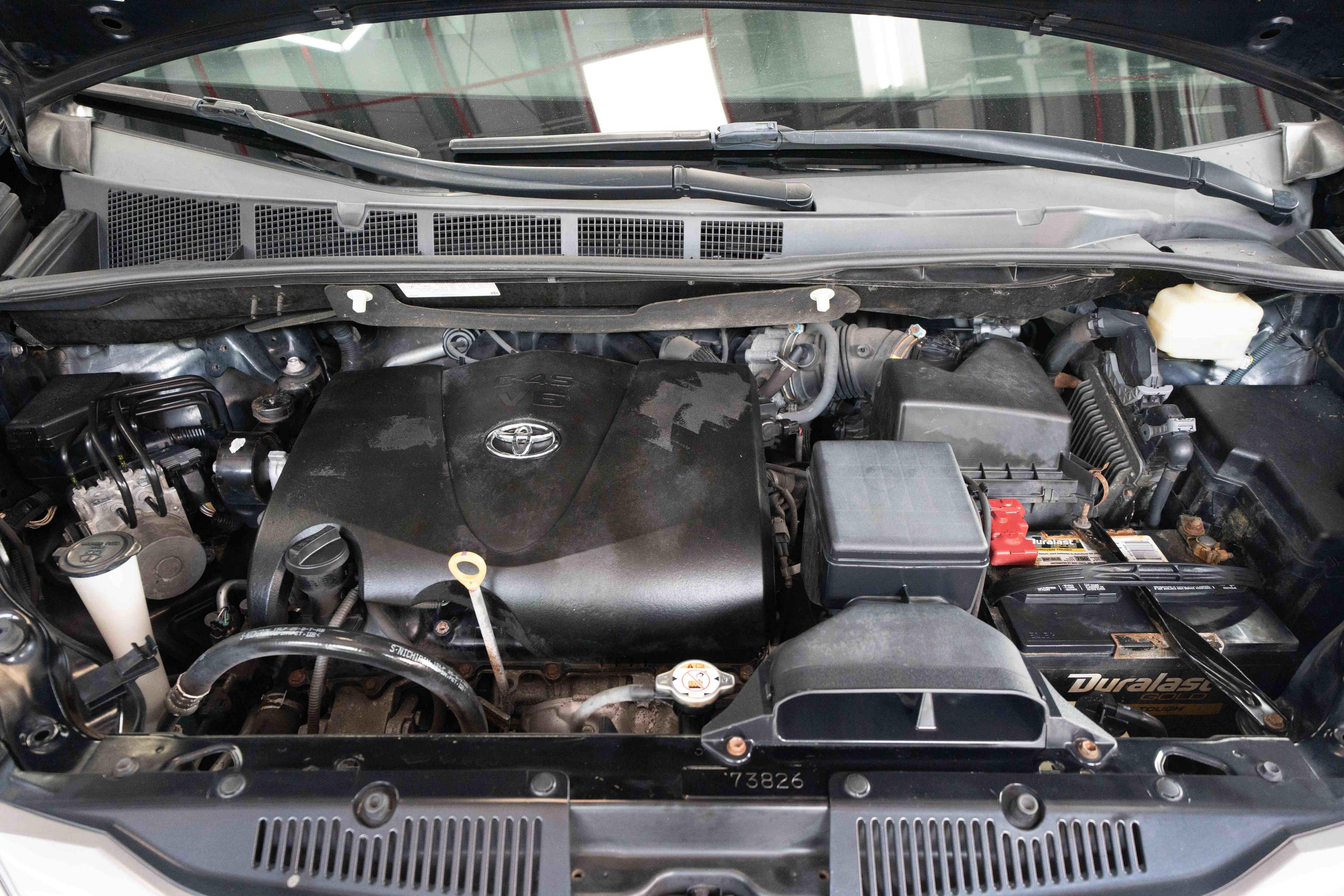 Used 2017 Toyota Sienna XLE Premium FWD image 33