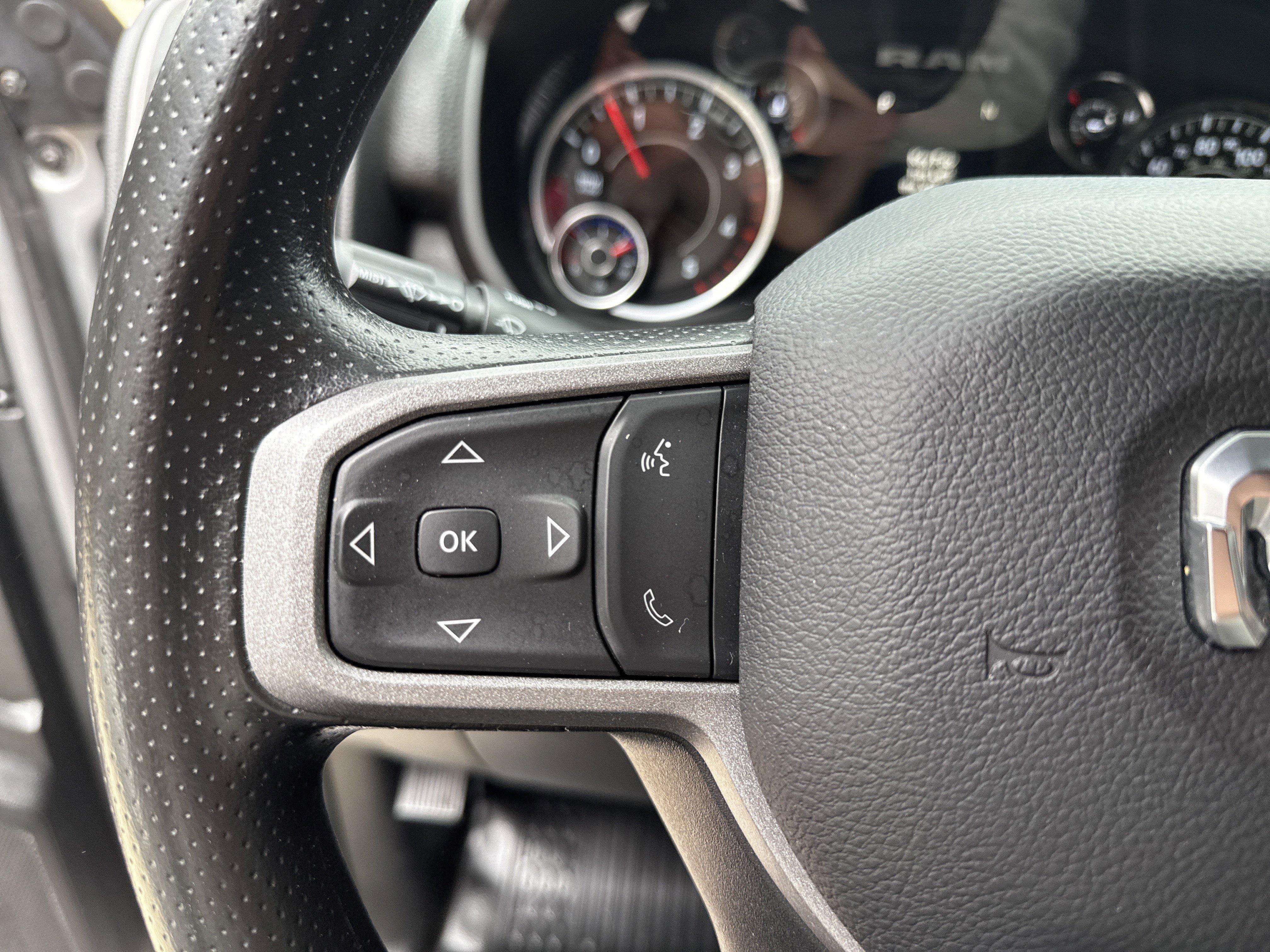 Used 2024 RAM 5500 Tradesman w/ Chrome Appearance Group image 27