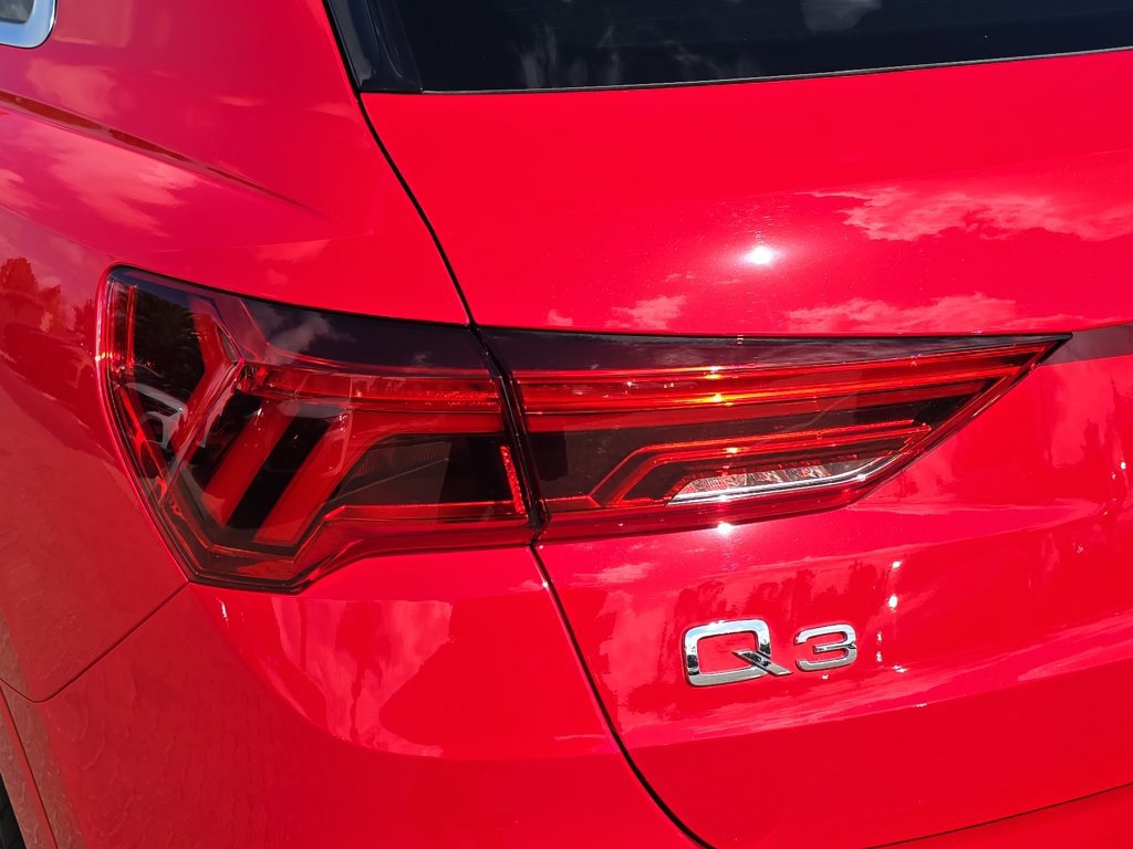 Certified 2022 Audi Q3 2.0T Premium AWD/4WD image 37