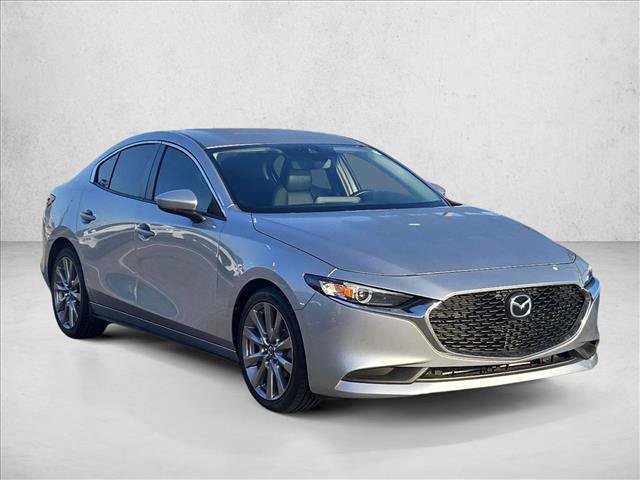 Used 2020 MAZDA MAZDA3 Sedan w/ Select Package FWD image 3