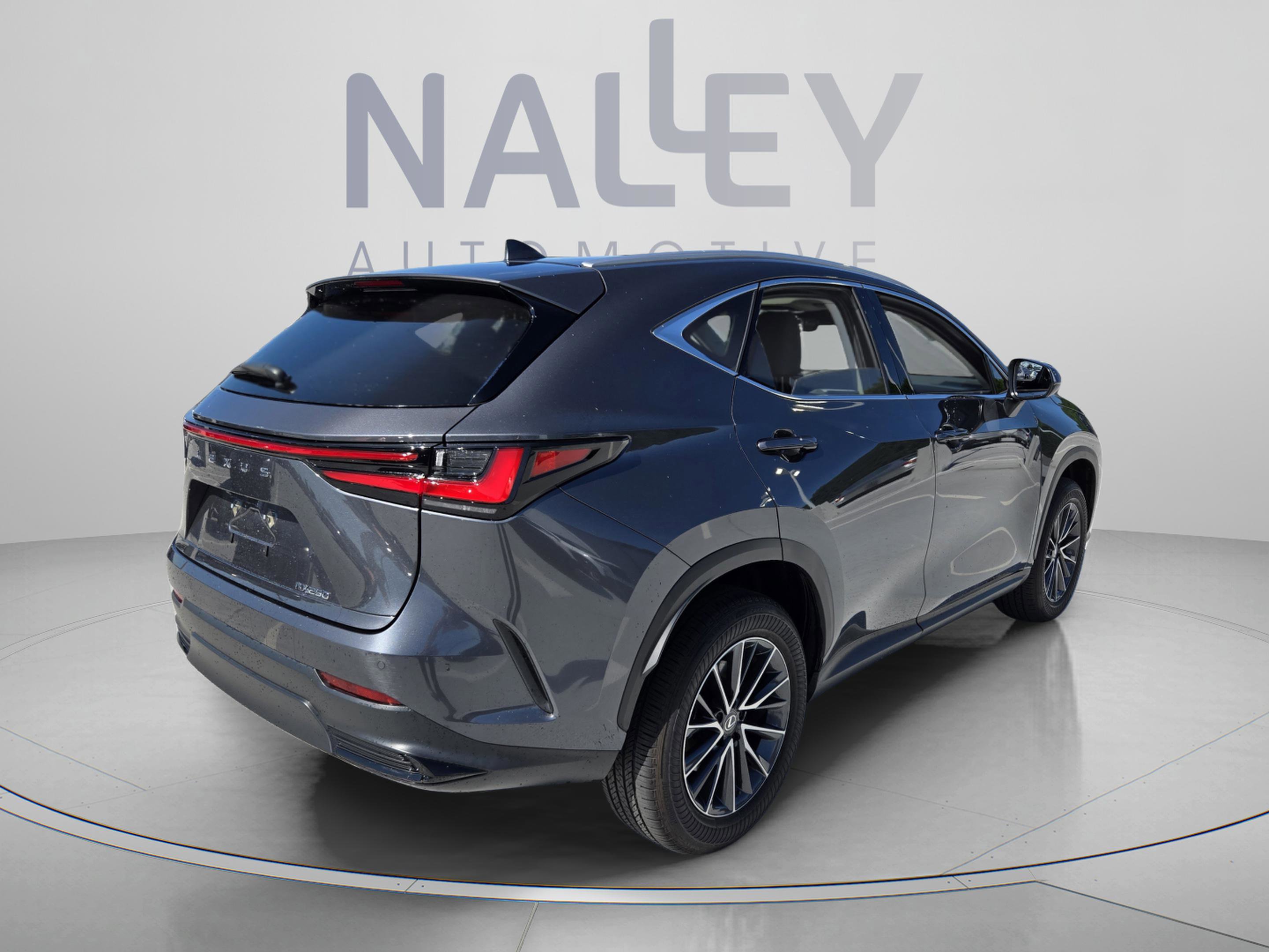 Certified 2025 Lexus NX 250 FWD w/ Accessory Package (Z1) image 5