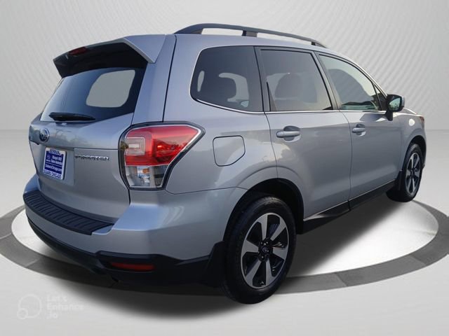 Used 2018 Subaru Forester 2.5i Limited AWD/4WD image 4