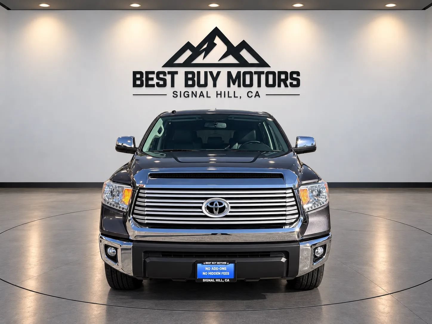 Used 2016 Toyota Tundra Limited RWD image 2