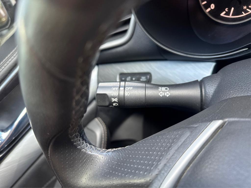 Used 2017 Nissan Maxima 3.5 SV FWD image 16