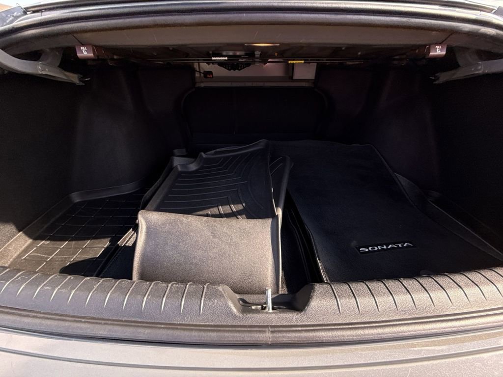 Used 2020 Hyundai Sonata Limited image 26