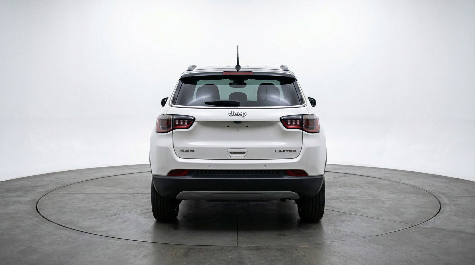 Used 2025 Jeep Compass Limited AWD/4WD image 7