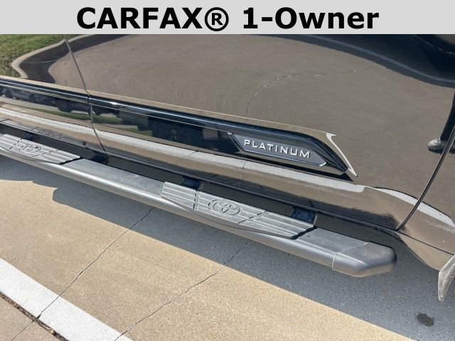 Used 2024 Toyota Tundra Platinum AWD/4WD image 2