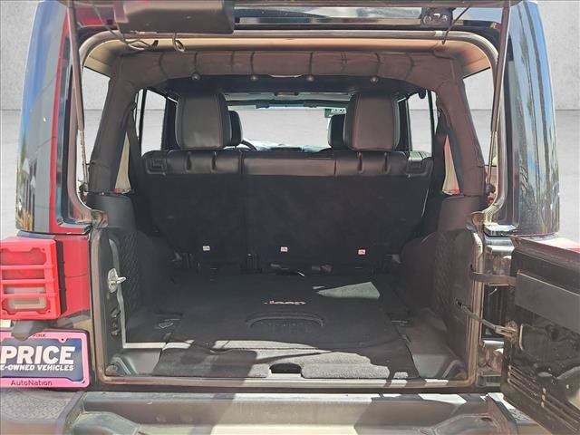 Used 2016 Jeep Wrangler Unlimited Sahara AWD/4WD image 6