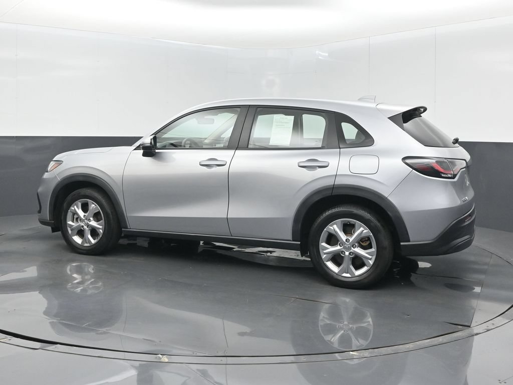 Certified 2023 Honda HR-V LX image 4