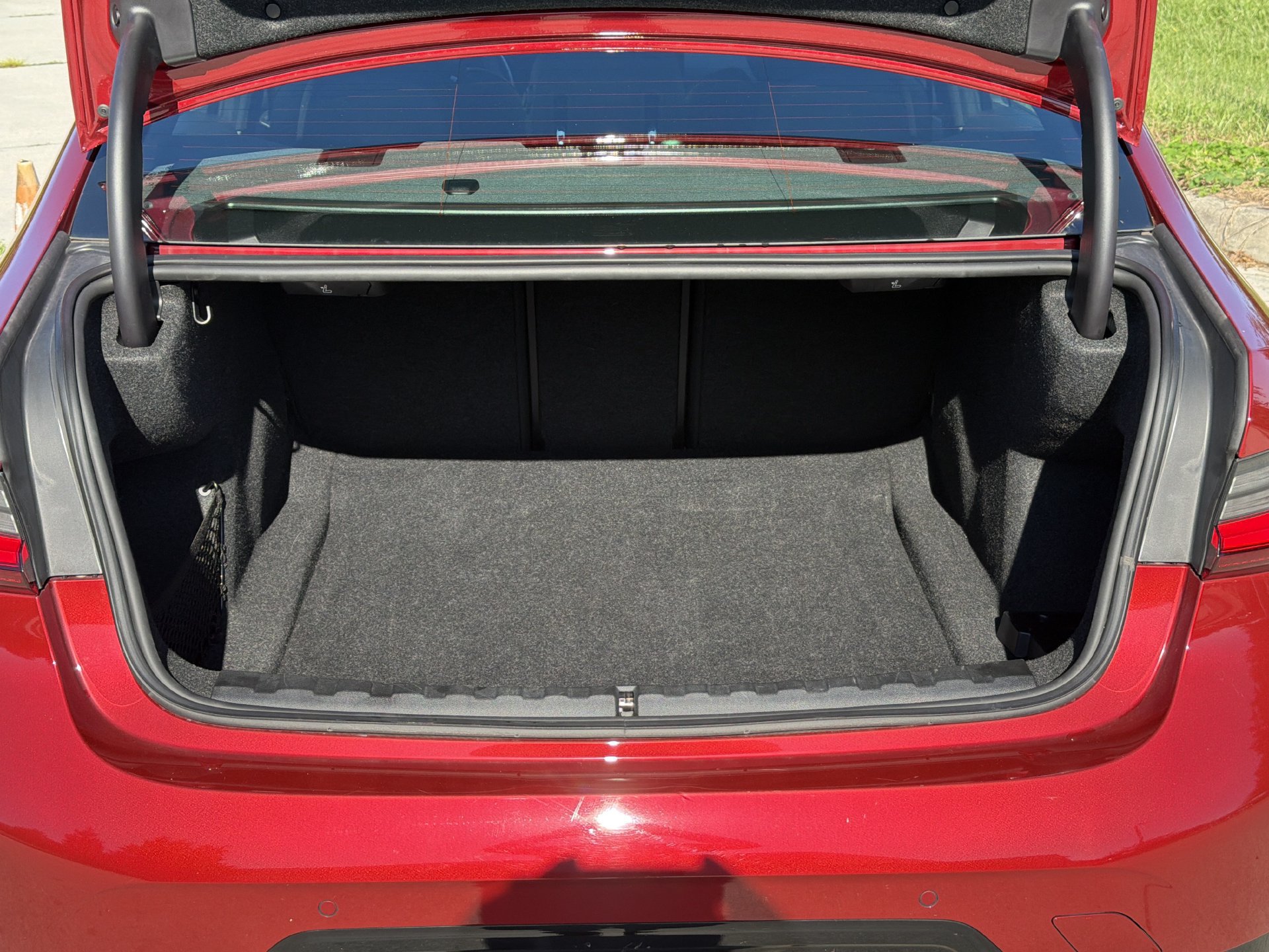 Certified 2026 BMW 330i Sedan RWD image 12