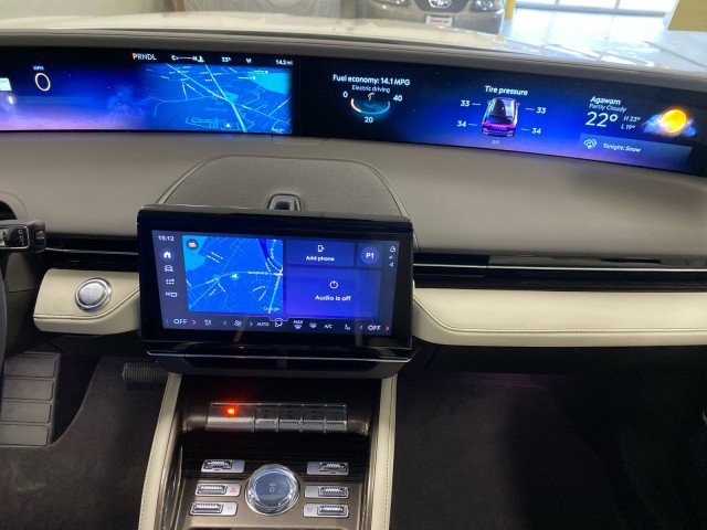 New 2026 Lincoln Nautilus Black Label image 21