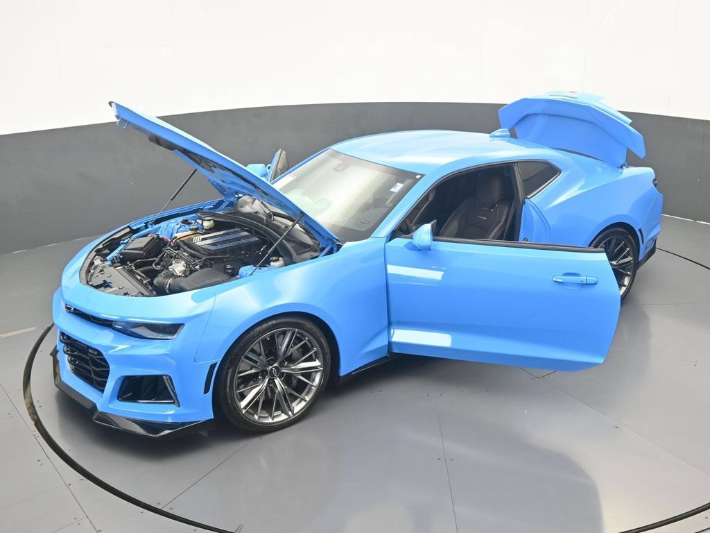 Used 2023 Chevrolet Camaro ZL1 RWD image 59