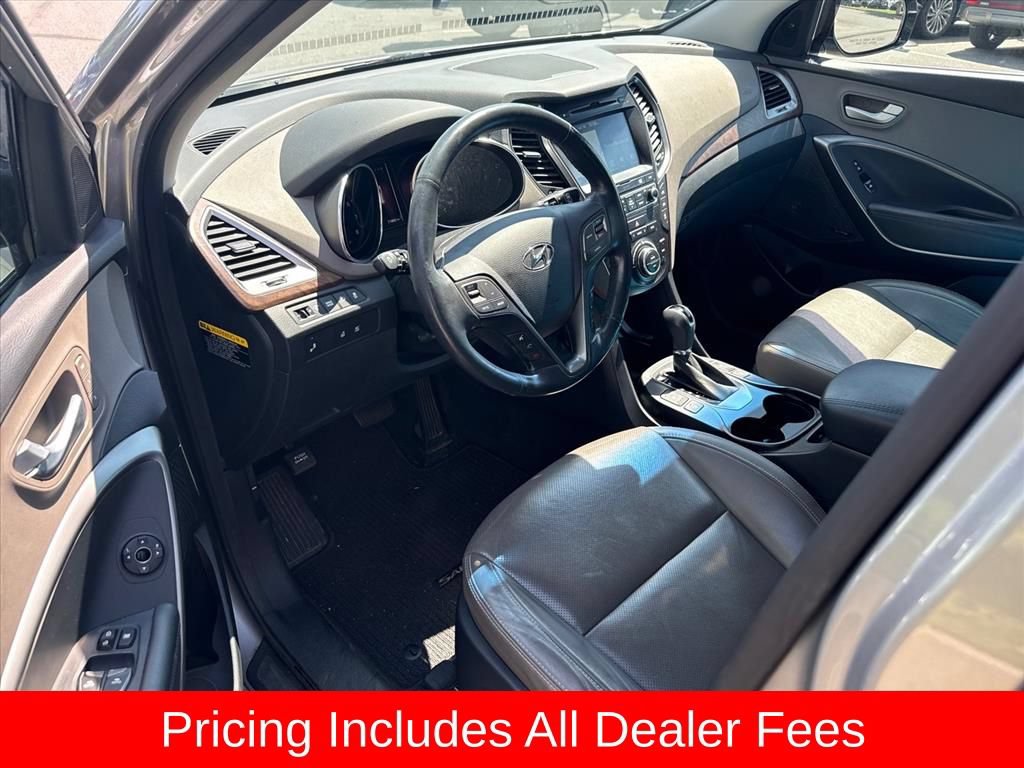 Used 2017 Hyundai Santa Fe Limited FWD image 9