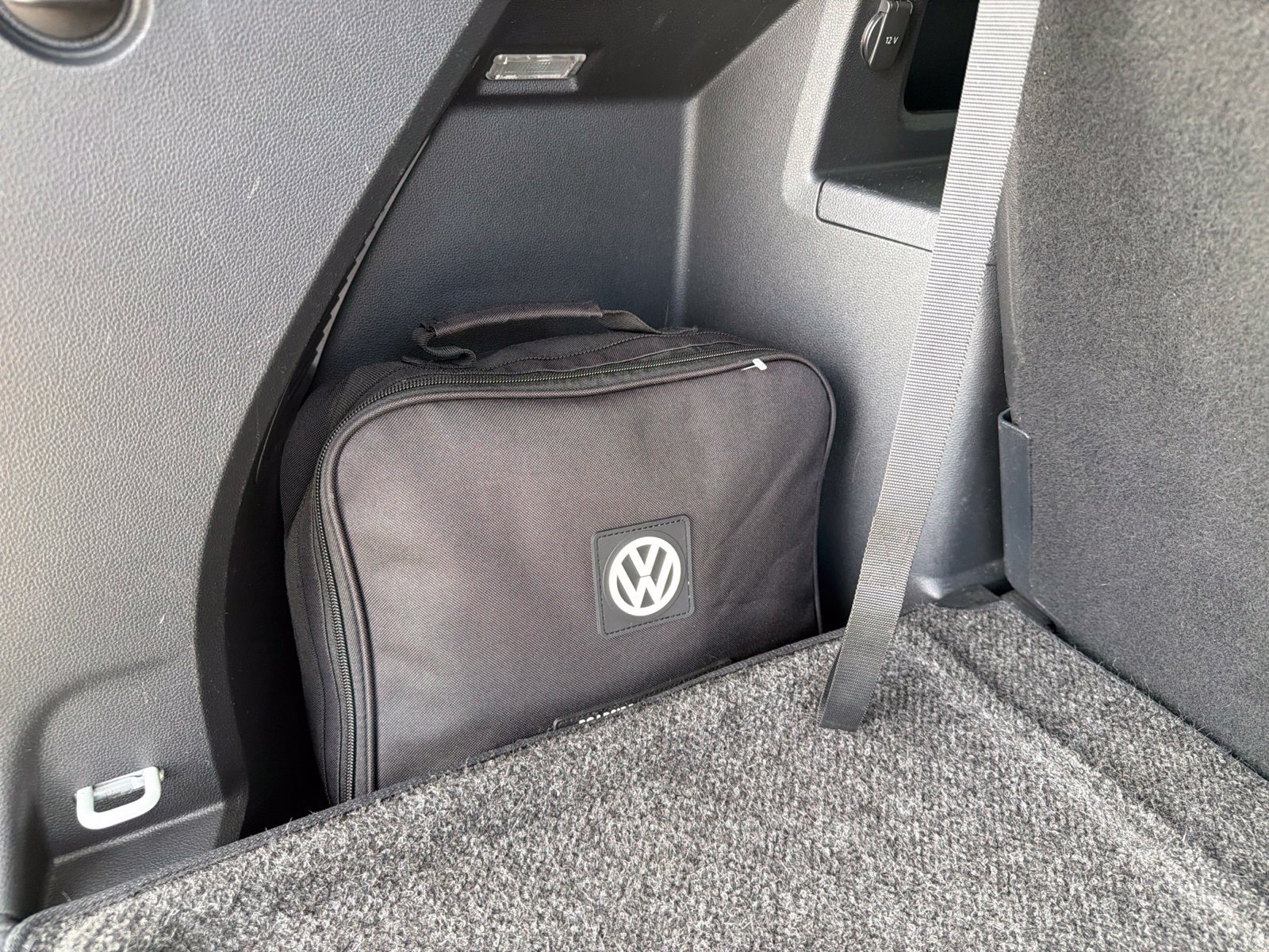 Used 2018 Volkswagen Atlas SE FWD image 53