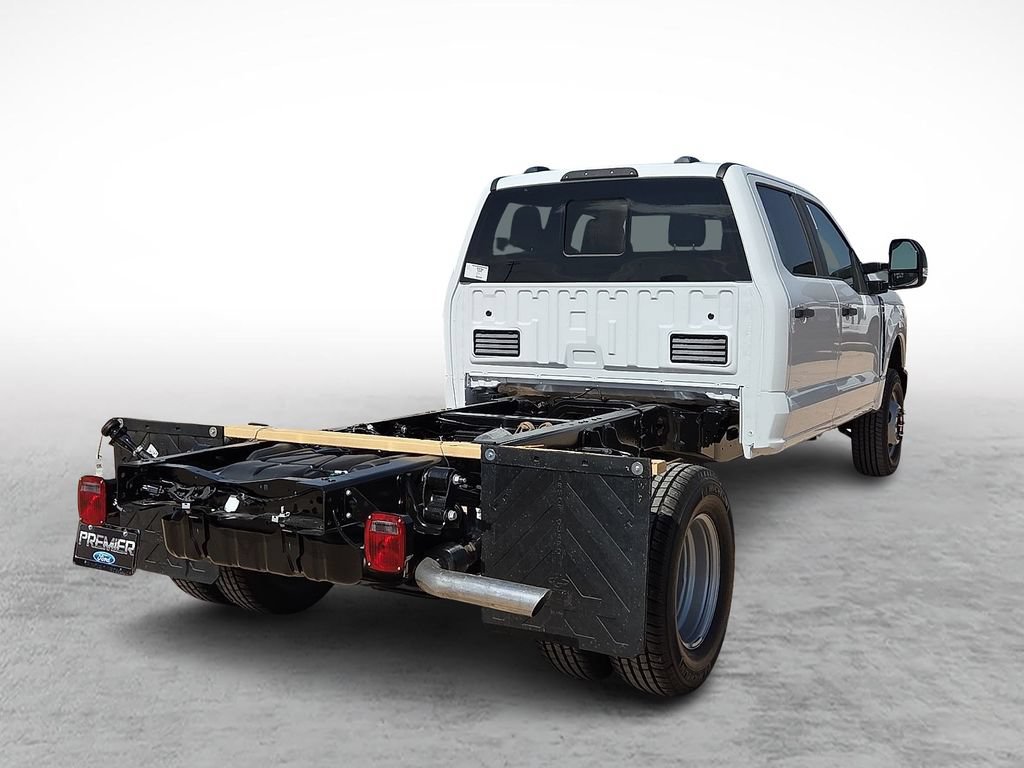 New 2026 Ford F350 XL w/ XL Chrome Package AWD/4WD image 10