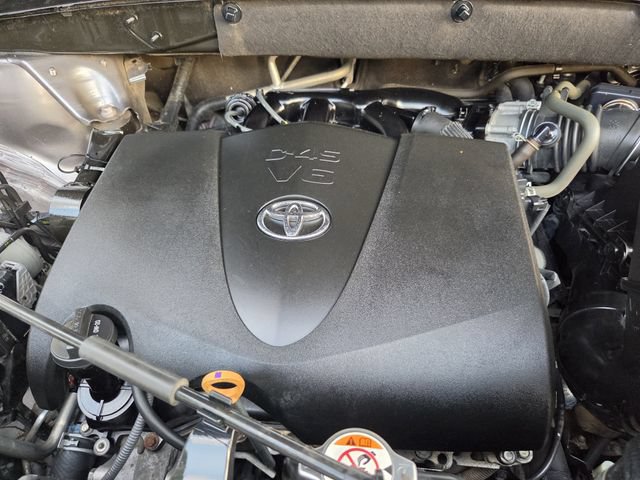 Used 2019 Toyota Highlander Limited AWD/4WD image 27