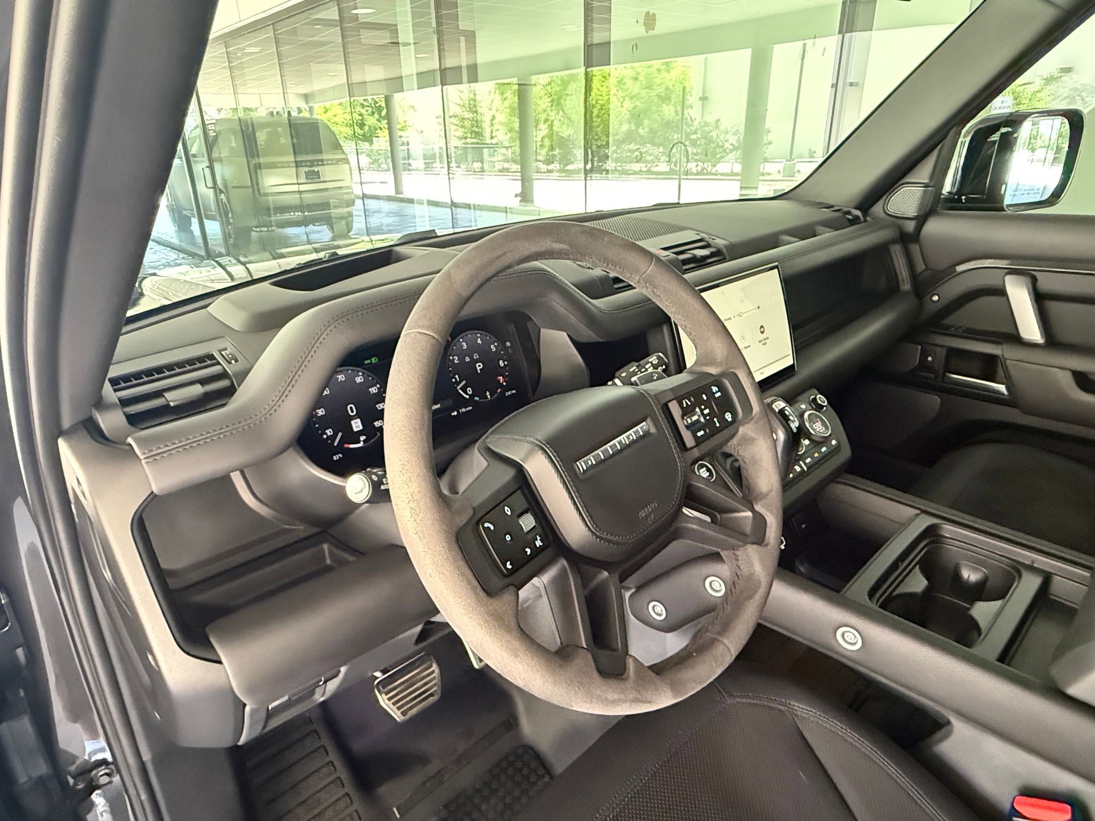 Certified 2023 Land Rover Defender 110 Carpathian Edition AWD/4WD image 4