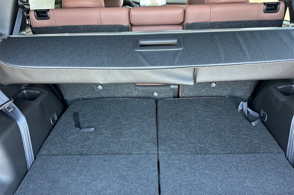 New 2025 Mitsubishi Outlander SEL image 16