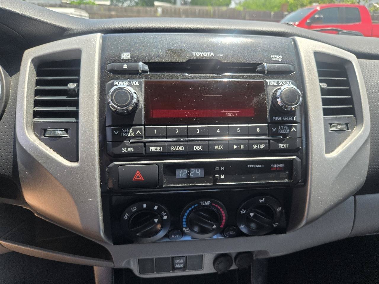 Used 2012 Toyota Tacoma PreRunner w/ SR5 Pkg RWD image 15