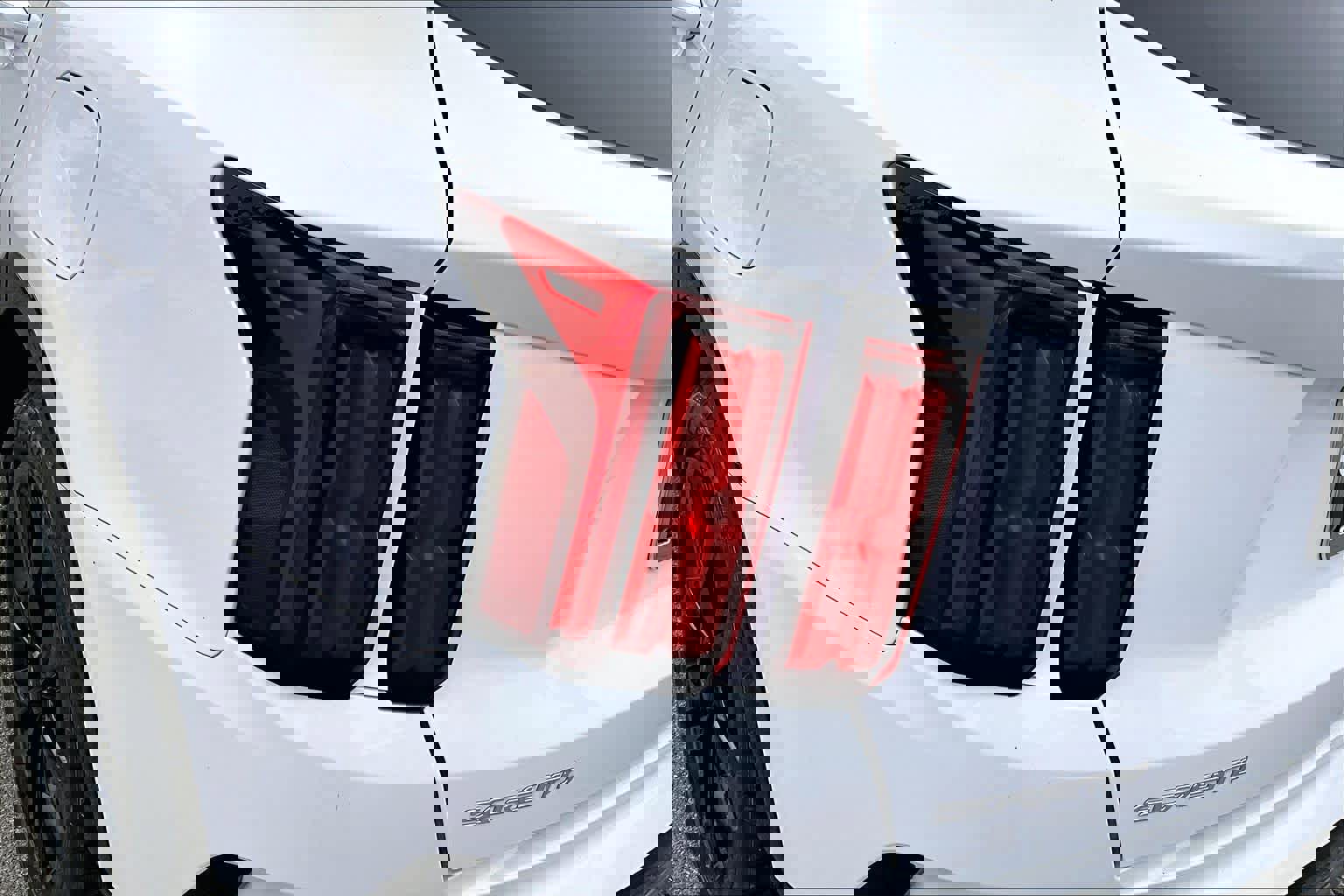 Used 2023 Kia Sorento SX image 28