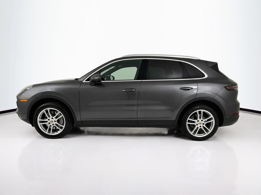 Certified 2023 Porsche Cayenne AWD/4WD image 2