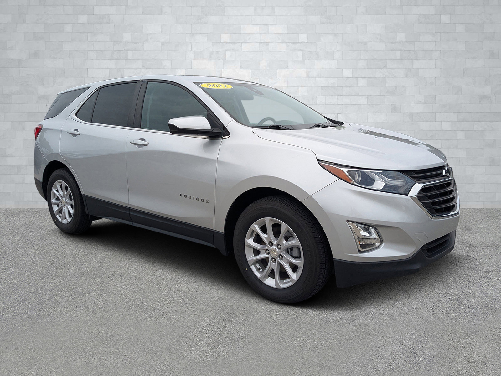 Used 2021 Chevrolet Equinox LT