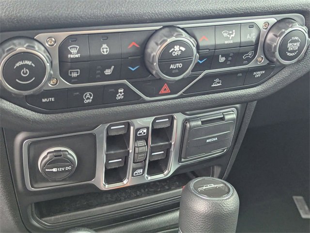 New 2025 Jeep Gladiator Sport image 23