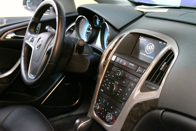 Used 2014 Buick Verano Leather FWD image 10