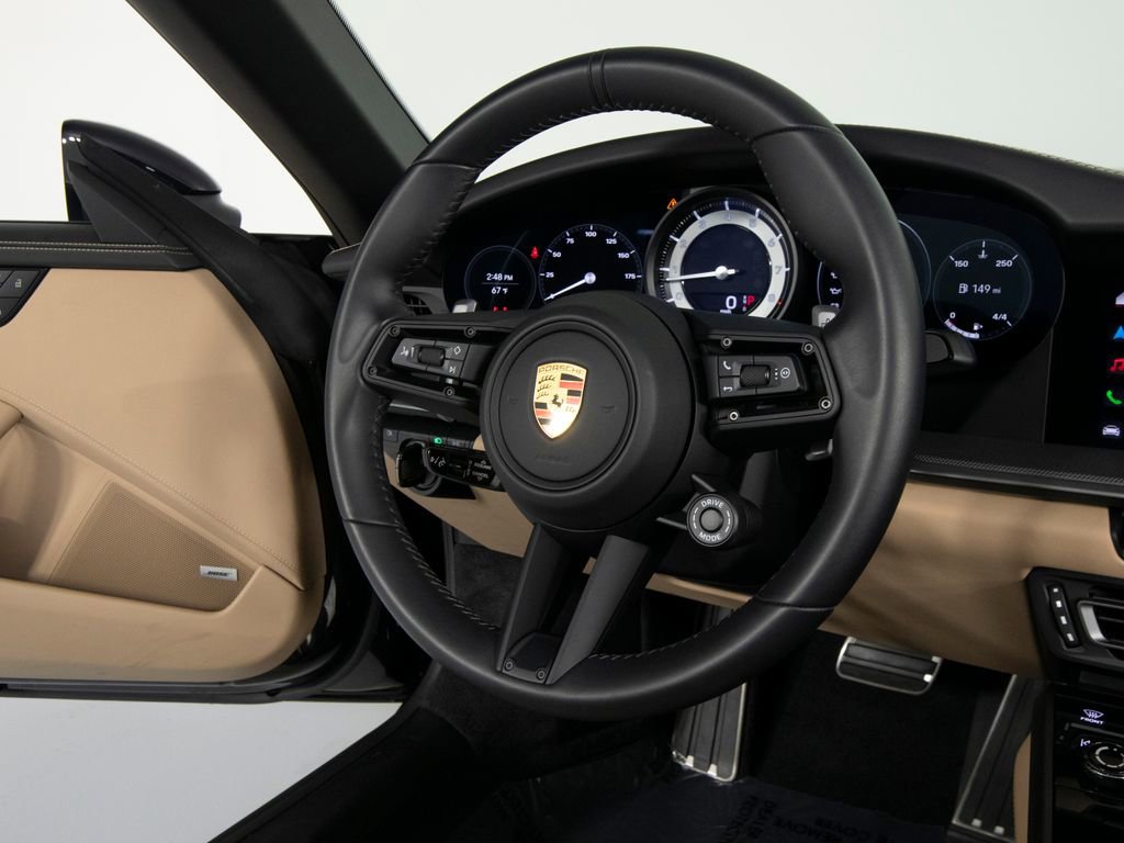 Certified 2022 Porsche 911 Carrera 4S image 38