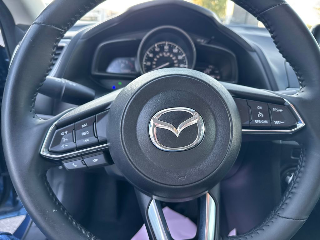 Used 2018 MAZDA MAZDA3 Touring image 15